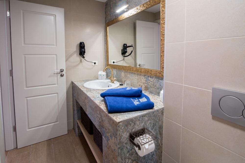 Alhambra Boutique — Hotel rooms in Playa del Ingles, Canary Islands