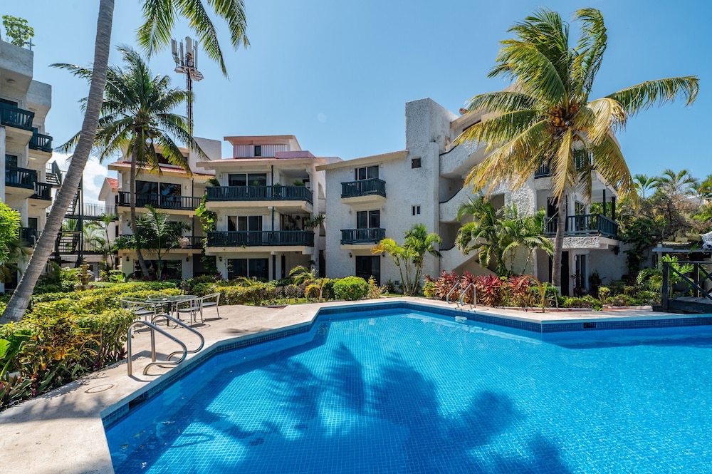 Hotel Imperial Laguna Faranda — Main photo in Cancun, Quintana Roo