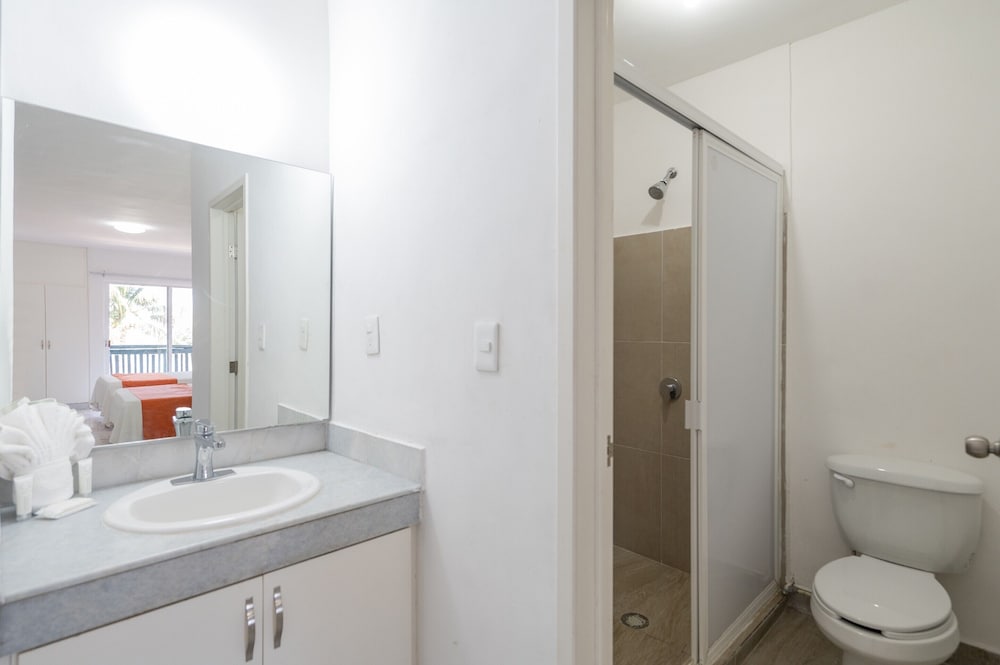 Hotel Imperial Laguna Faranda — Hotel rooms in Cancun, Quintana Roo