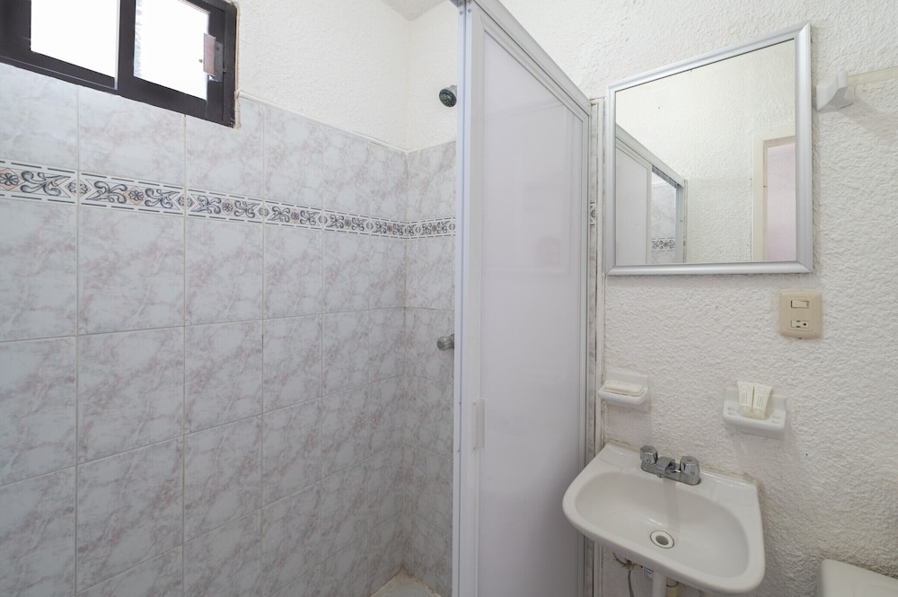 Hotel Imperial Laguna Faranda — Hotel rooms in Cancun, Quintana Roo