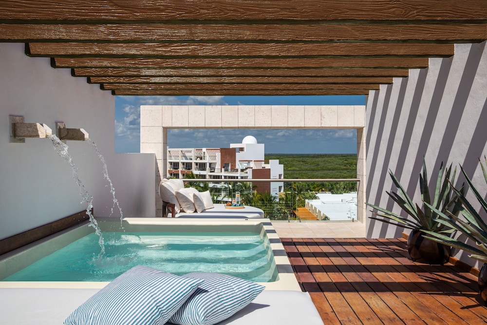 Excellence Playa Mujeres - Adults Only All Inclusive — Hotel rooms in Playa Mujeres, Quintana Roo