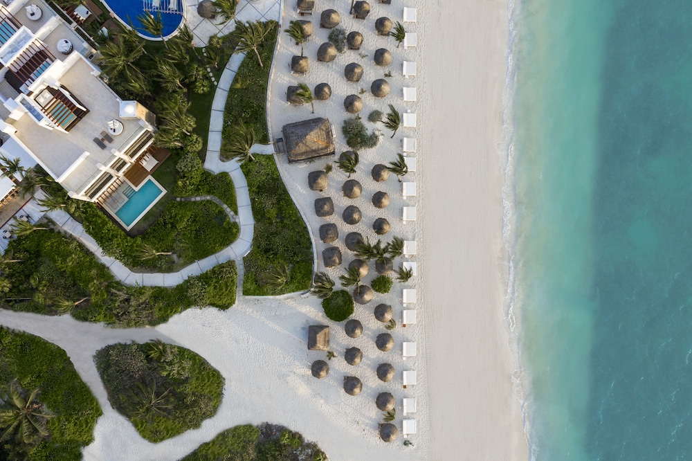 Excellence Playa Mujeres - Adults Only All Inclusive — Beach in Playa Mujeres, Quintana Roo