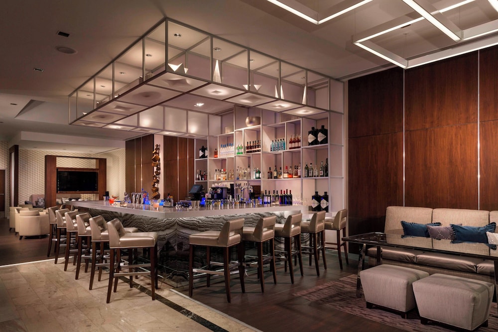 AC Hotel by Marriott New Orleans French Quarter — Restaurant & bars in New Orleans, Louisiana
