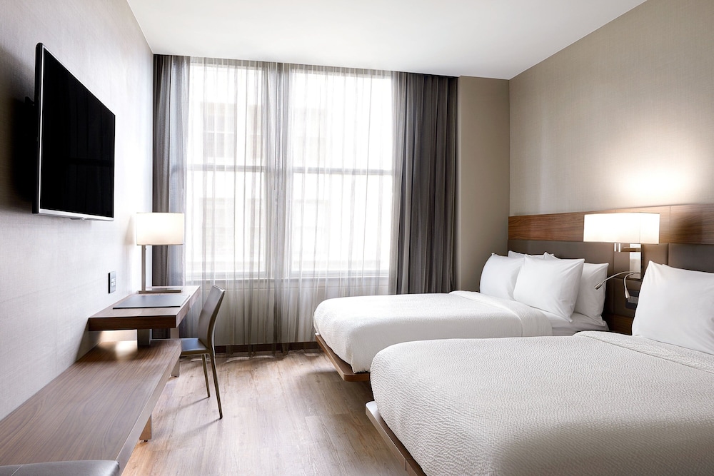 AC Hotel by Marriott New Orleans French Quarter — Hotel rooms in New Orleans, Louisiana