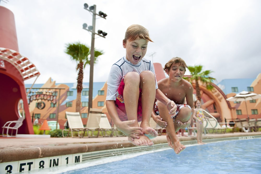 Disney's Art Of Animation Resort — Swimming pool in Walt Disney World Resort, Florida