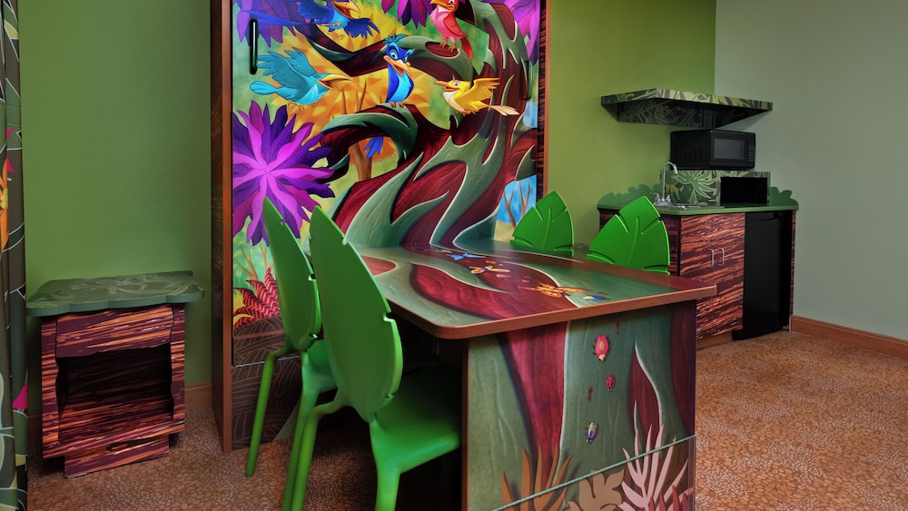 Disney's Art Of Animation Resort — Attractions for children in Walt Disney World Resort, Florida