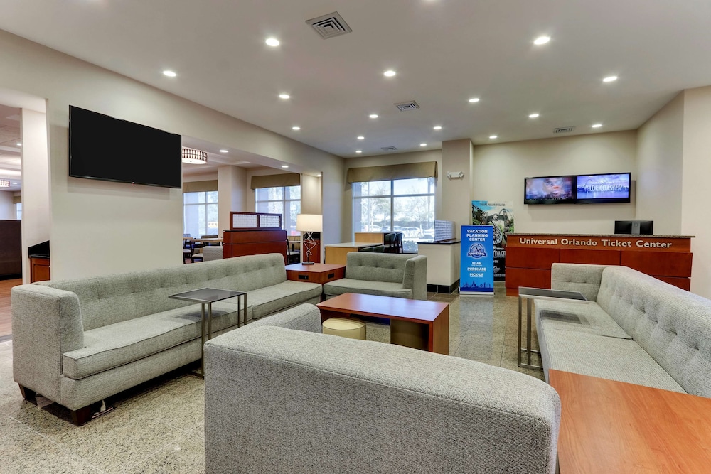 Drury Inn & Suites near Universal Orlando Resort — Hotel building in Orlando, Florida