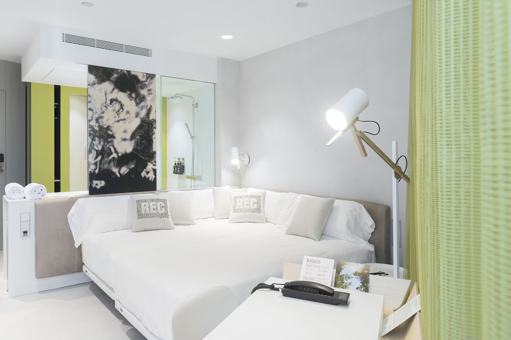 Hotel Rec Barcelona - Adults only — Hotel rooms in Barcelona, Catalonia