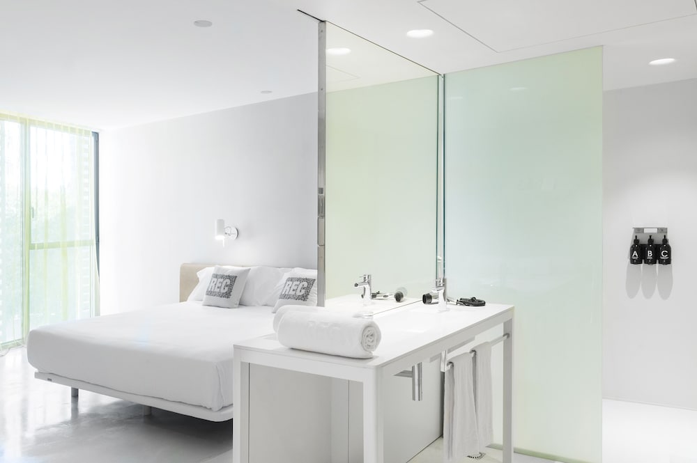Hotel Rec Barcelona - Adults only — Hotel rooms in Barcelona, Catalonia