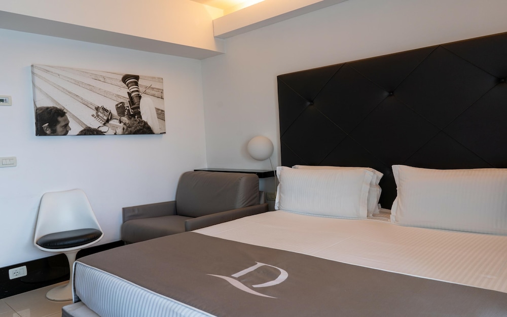 Domina Zagarella Sicily — Hotel rooms in Santa Flavia, Sicily