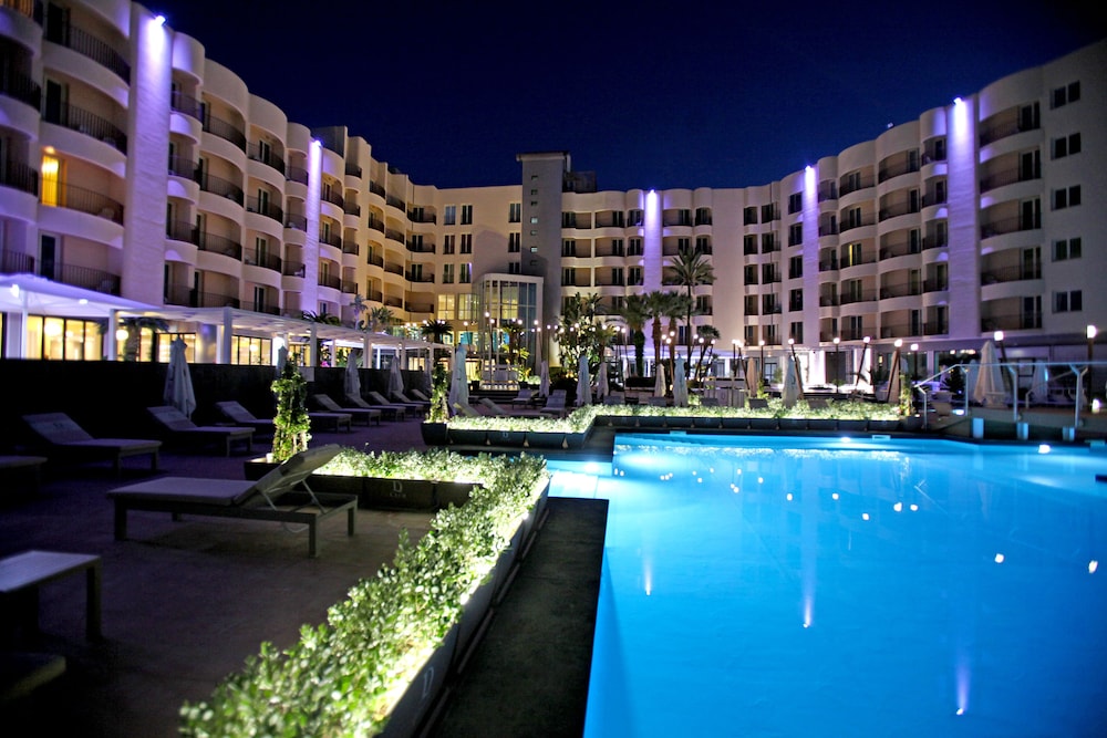 Domina Zagarella Sicily — Swimming pool in Santa Flavia, Sicily