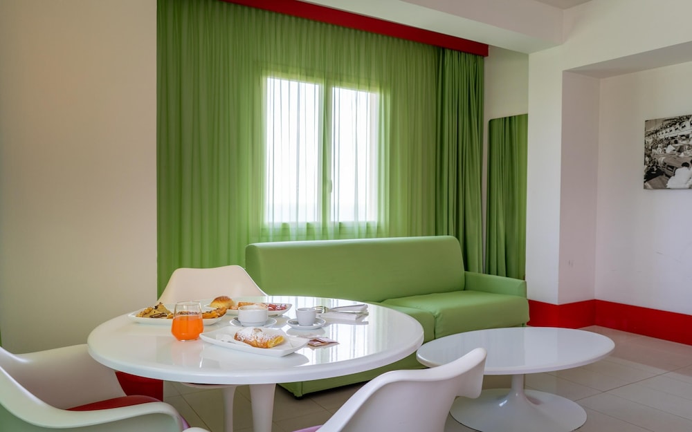 Domina Zagarella Sicily — Hotel rooms in Santa Flavia, Sicily