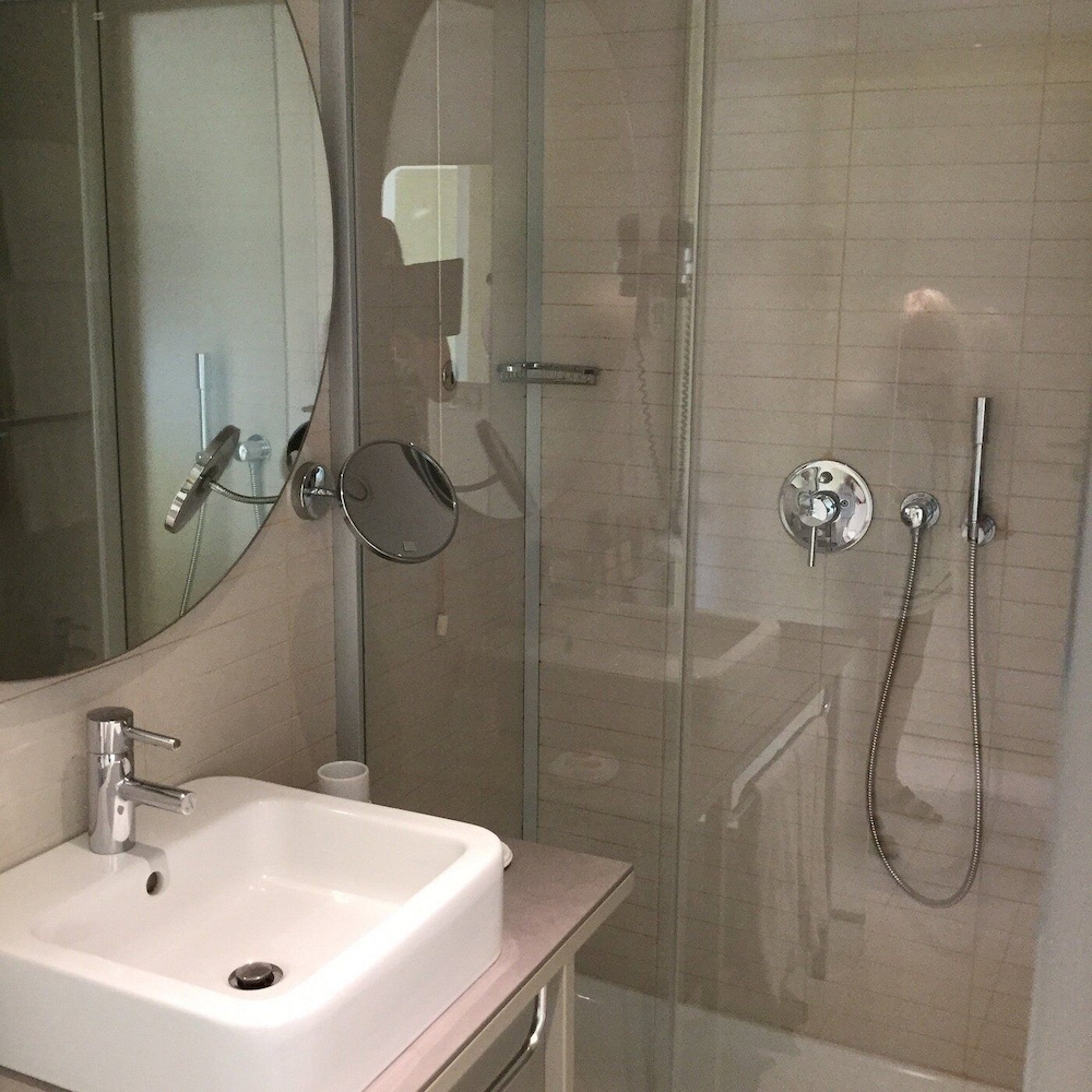 Domina Zagarella Sicily — Hotel rooms in Santa Flavia, Sicily