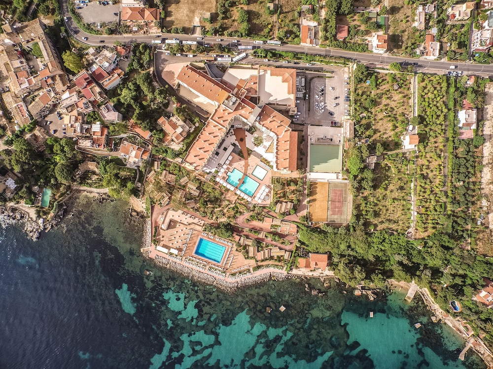 Domina Zagarella Sicily — Swimming pool in Santa Flavia, Sicily