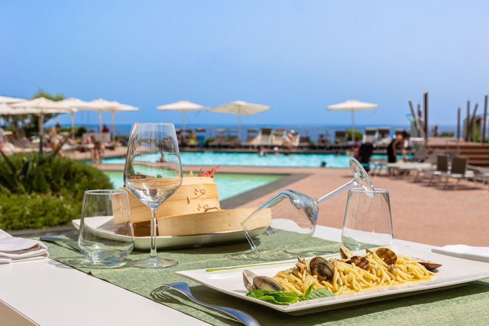 Domina Zagarella Sicily — Restaurant & bars in Santa Flavia, Sicily