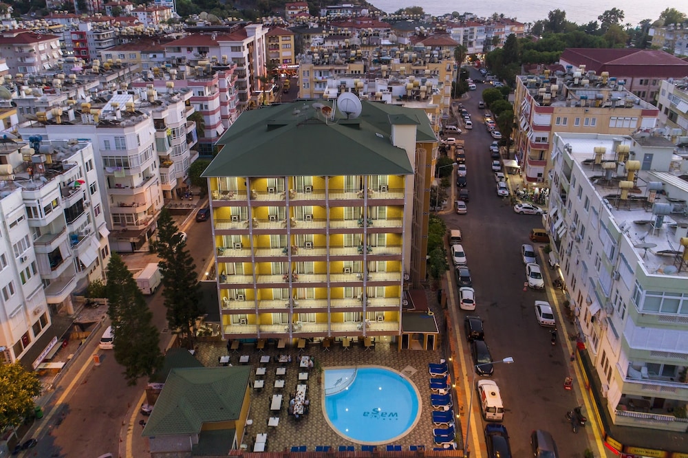 Wasa Hotel — Hotel building in Alanya