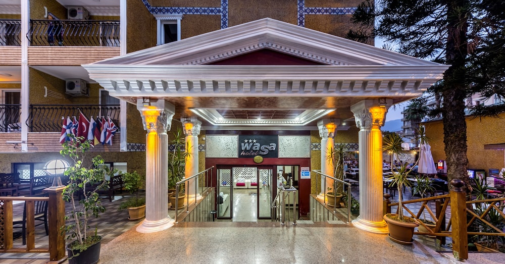 Wasa Hotel — Hotel building in Alanya