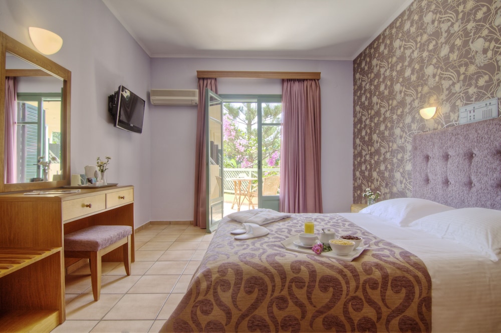 Solimar Ruby — Hotel rooms in Malia
