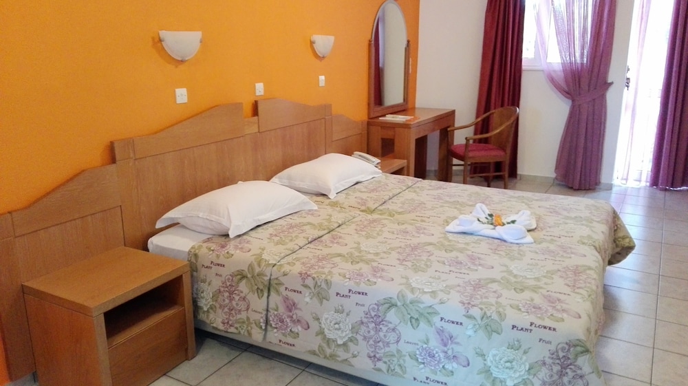 Solimar Ruby — Hotel rooms in Malia