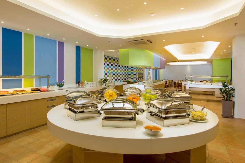 Solimar Ruby — Restaurant & bars in Malia