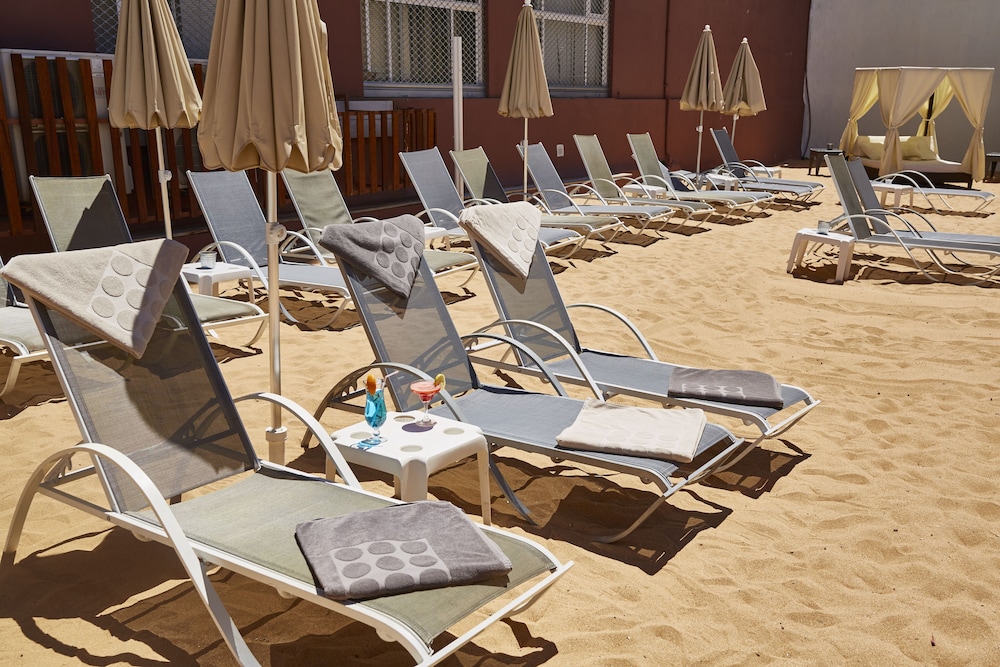 Coral Suites & Spa — Beach in Playa de las Americas, Canary Islands