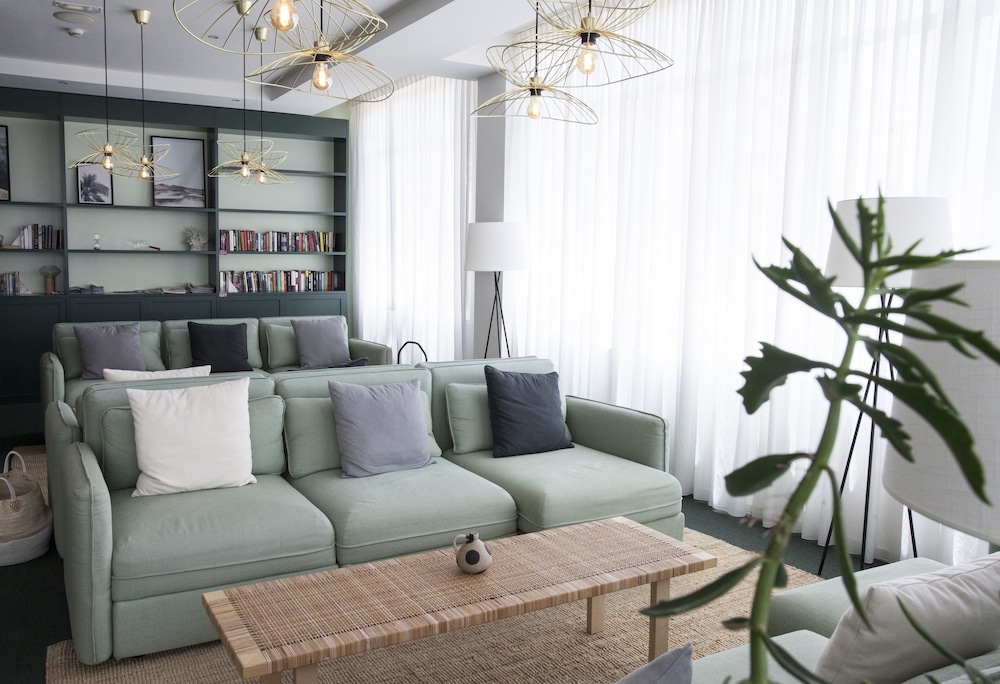Coral Suites & Spa — Hotel rooms in Playa de las Americas, Canary Islands