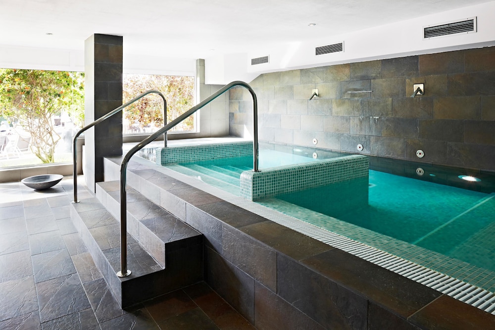 Coral Suites & Spa — Spa in Playa de las Americas, Canary Islands