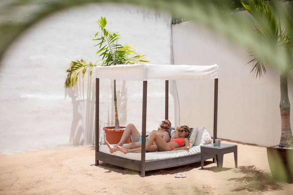 Coral Suites & Spa — Beach in Playa de las Americas, Canary Islands