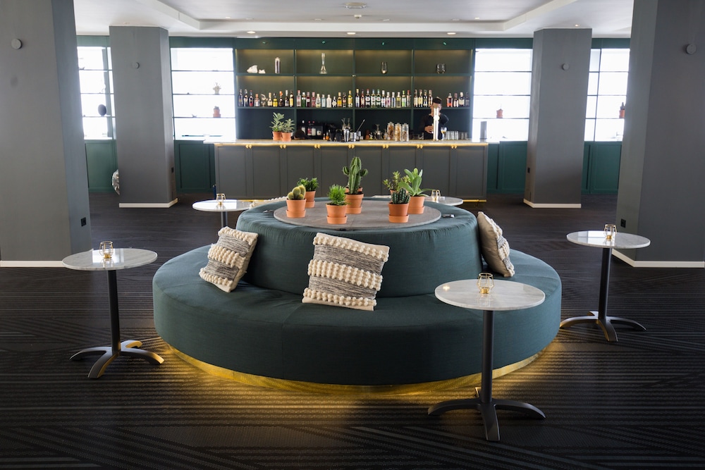 Coral Suites & Spa — Restaurant & bars in Playa de las Americas, Canary Islands