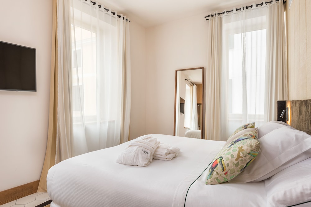 Boutique Hotel Sant Roc & Spa — Hotel rooms in Mahon, Balearic Islands
