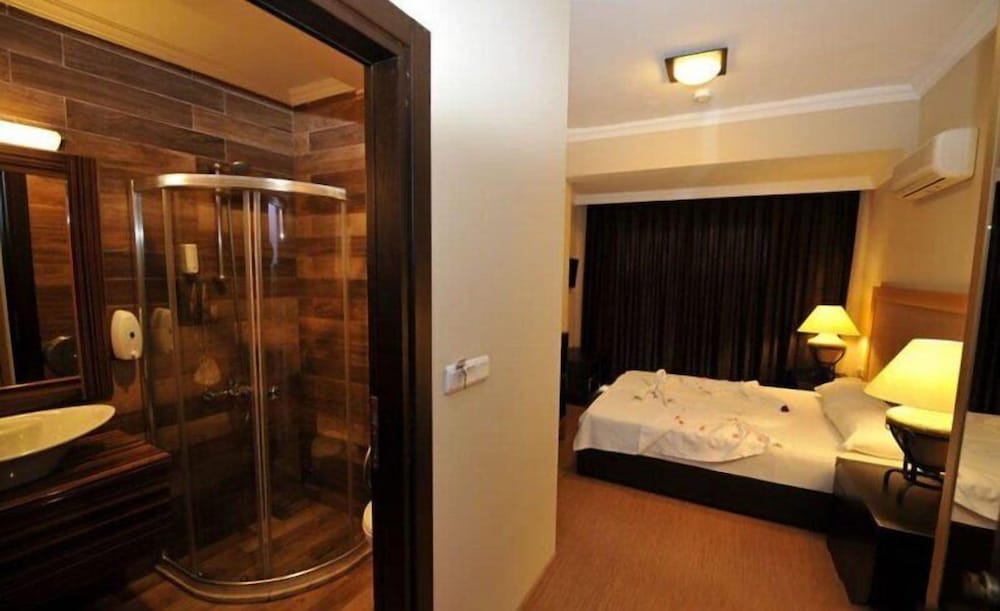 Manaspark Deluxe Hotel — Hotel rooms in Fethiye, Mugla
