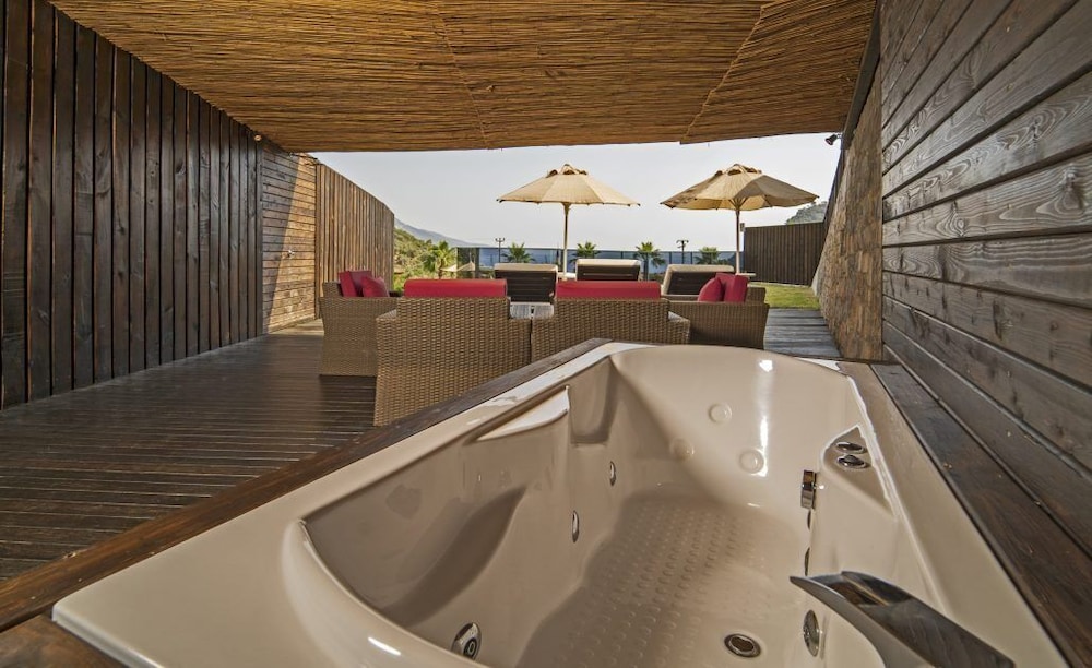 Manaspark Deluxe Hotel — Spa in Fethiye, Mugla