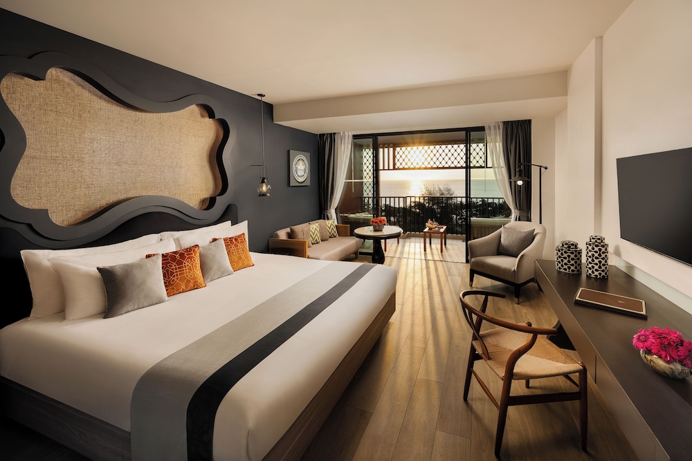 Avista Grande Phuket Karon - MGallery — Hotel rooms in Karon, Phuket Province