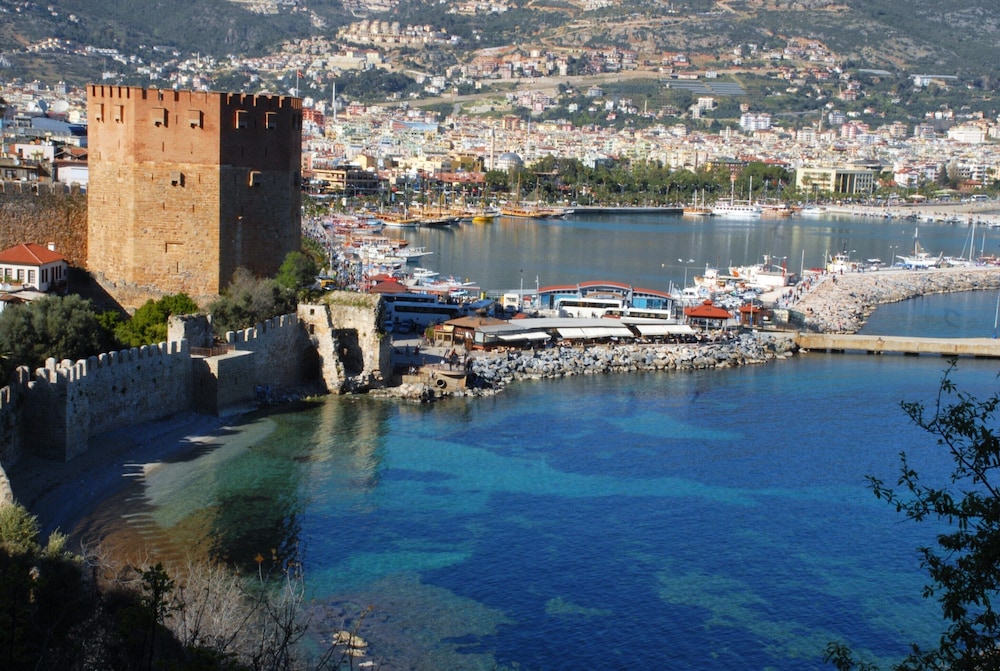 Alanya Risus Park Hotel — Attractions in the area in Alanya