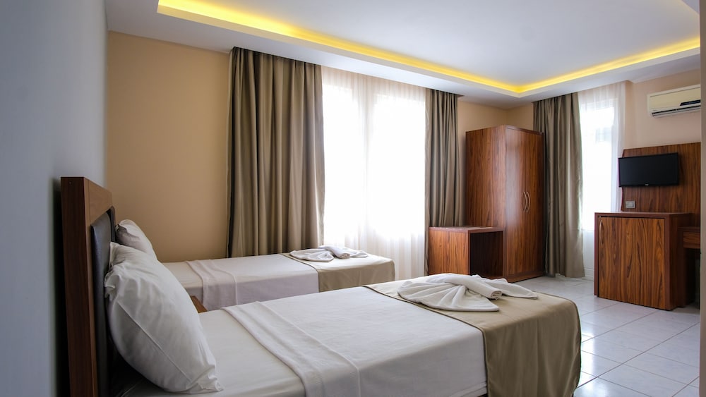Alanya Risus Park Hotel — Hotel rooms in Alanya