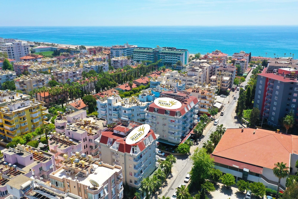 Alanya Risus Park Hotel — Hotel building in Alanya