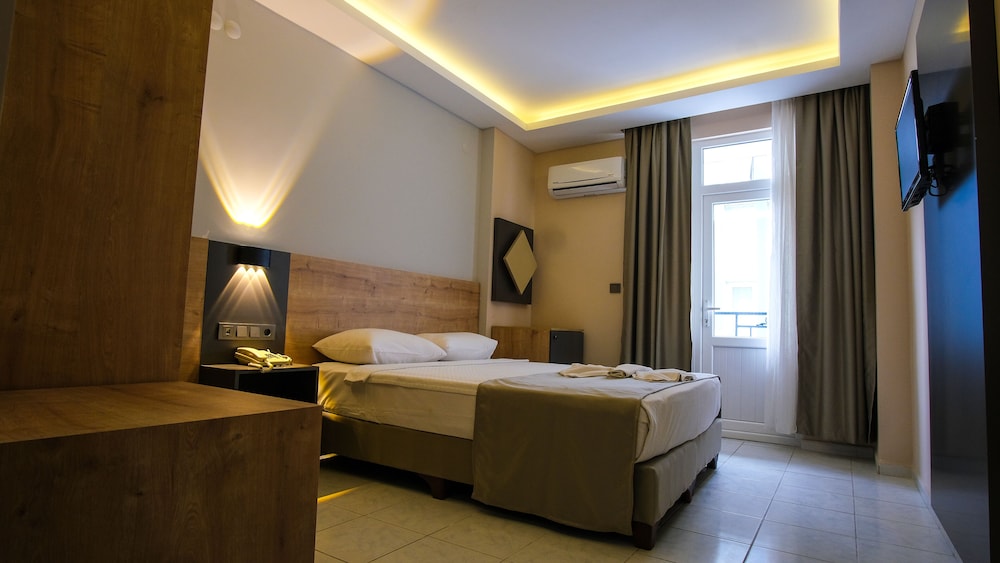 Alanya Risus Park Hotel — Hotel rooms in Alanya