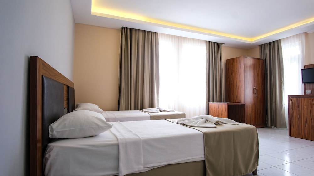 Alanya Risus Park Hotel — Hotel rooms in Alanya
