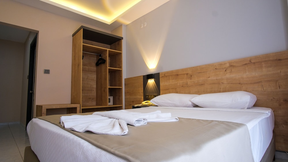 Alanya Risus Park Hotel — Hotel rooms in Alanya
