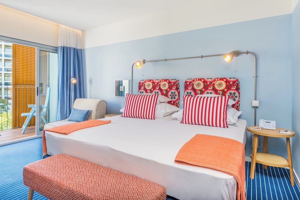 Pestana Casino Studios — Hotel rooms in Funchal, Madeira