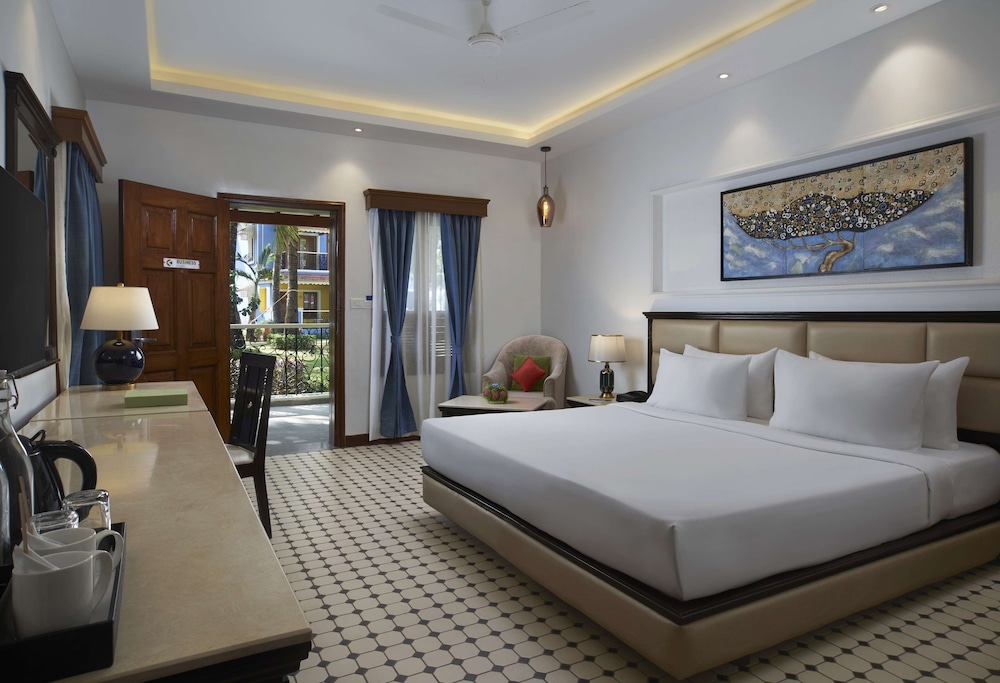 Radisson Blu Resort Goa Cavelossim Beach — Hotel rooms in Cavelossim, Goa