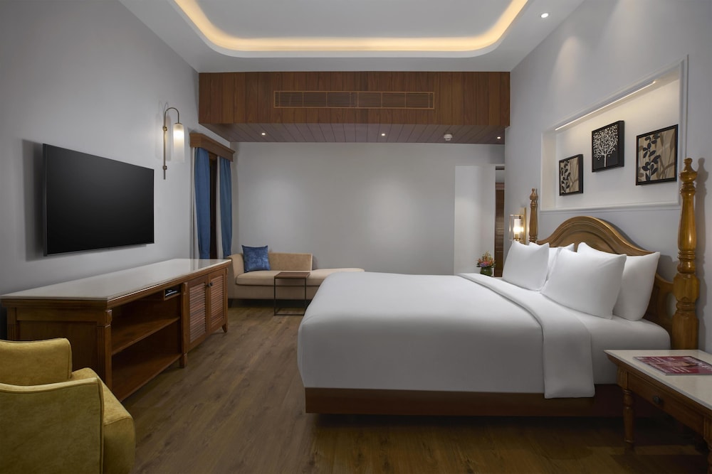 Radisson Blu Resort Goa Cavelossim Beach — Hotel rooms in Cavelossim, Goa