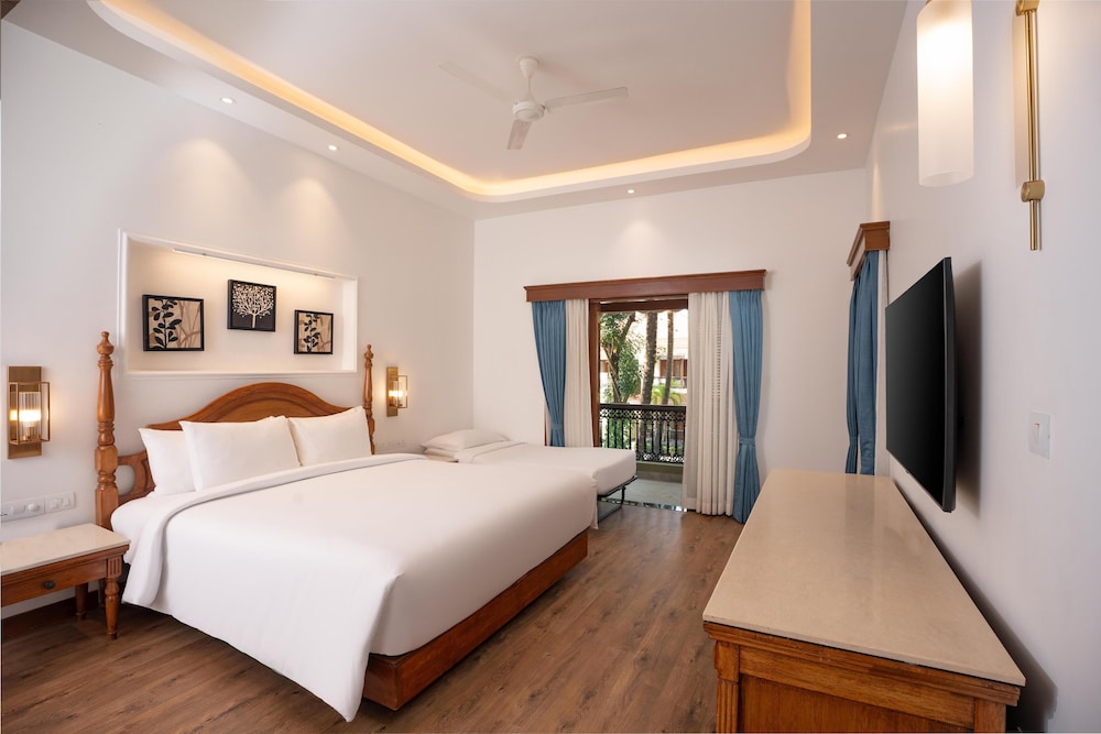 Radisson Blu Resort Goa Cavelossim Beach — Hotel rooms in Cavelossim, Goa