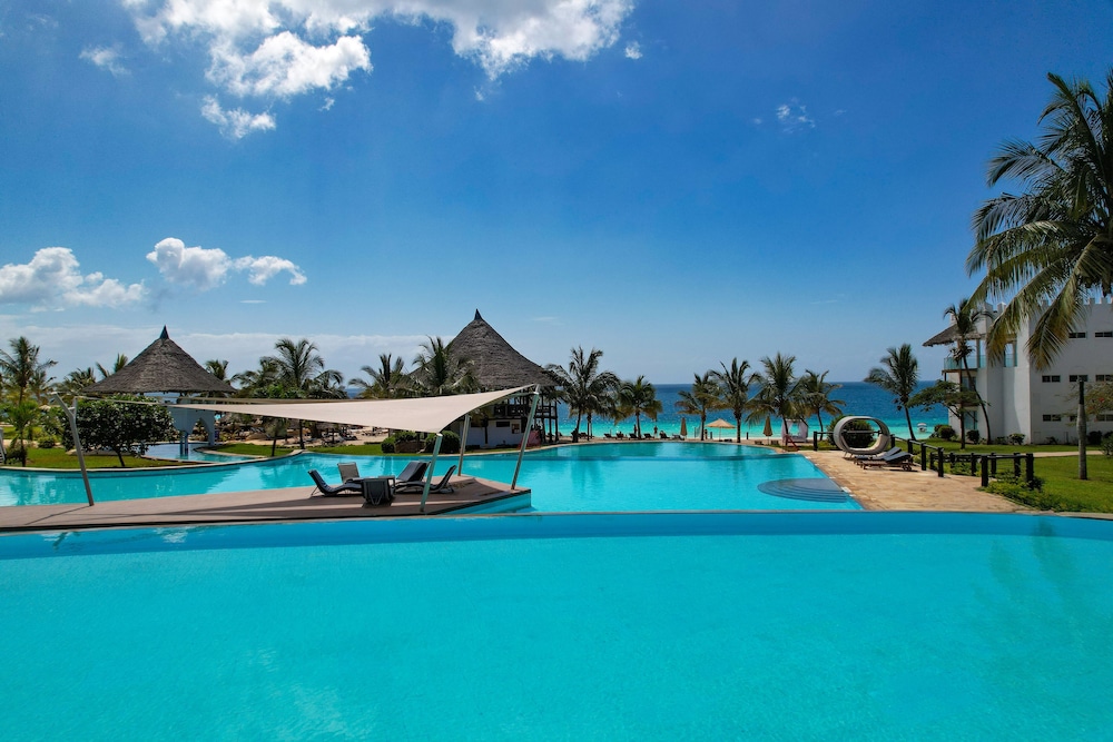 Royal Zanzibar Beach Resort All Inclusive — Swimming pool in Nungwi, Zanzibar North