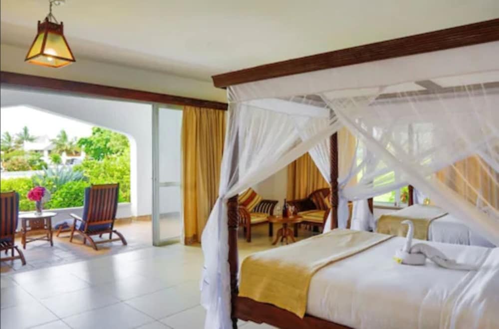 Royal Zanzibar Beach Resort All Inclusive — Hotel rooms in Nungwi, Zanzibar North
