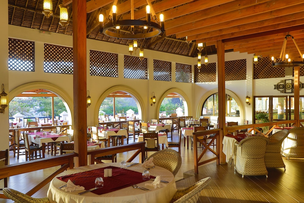 Royal Zanzibar Beach Resort All Inclusive — Restaurant & bars in Nungwi, Zanzibar North