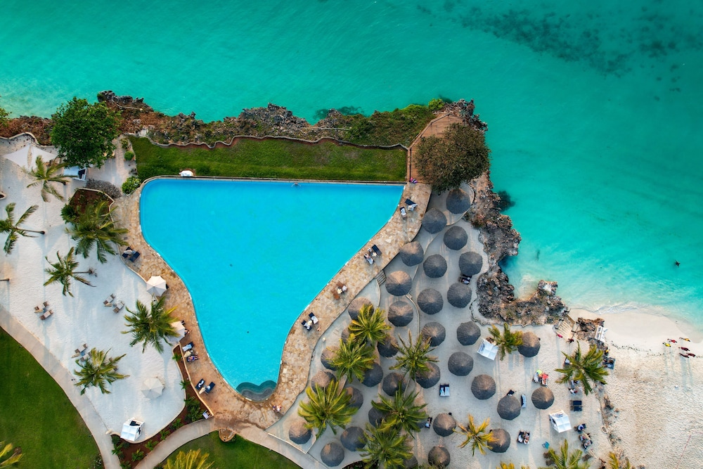 Royal Zanzibar Beach Resort All Inclusive — Swimming pool in Nungwi, Zanzibar North