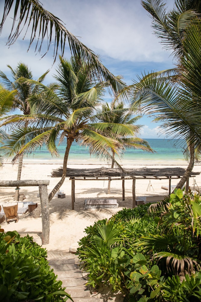 La Valise Tulum, Member of Small Luxury Hotels — Beach in Tulum, Quintana Roo
