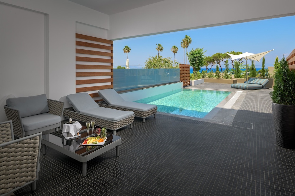 Olympic Palace Resort Hotel & Convention Center — Hotel rooms in Rhodes Town, South Aegean