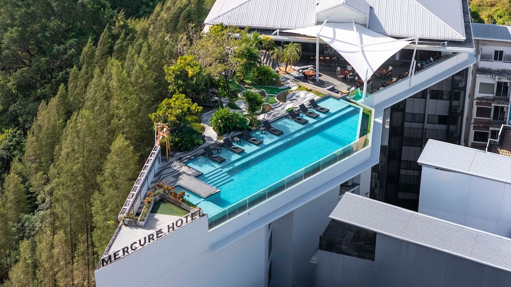 Mercure Phuket Patong Journeyhub — Main photo in Patong Beach, Phuket Province